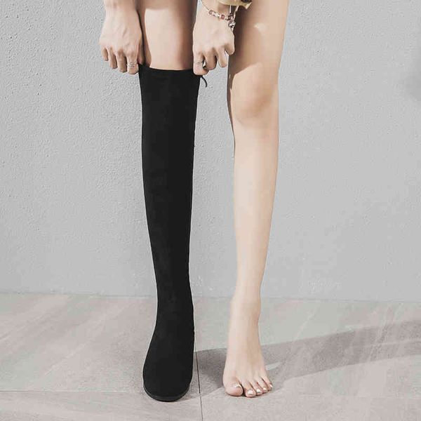 boots spring high boots with side zipper and velvet, slim, low heel, versatile fashion, knee elastic knight for women, Black
boots spring high boots with side zipper and velvet, slim, low heel, versatile fashion, knee elastic knight for women, Black