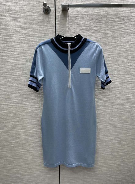 european and american dress fashion brand new logo rubber badge dot sround neck zipper contrast color stitching striped knitted dress, Black;gray
european and american dress fashion brand new logo rubber badge dot sround neck zipper contrast color stitching striped knitted dress, Black;gray