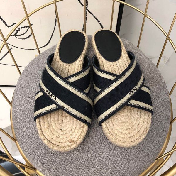 women sandals designer luxury fashion ladies mona lisa brand designer outdoor woven slippers canvas sandals embroidered mules with box no364, Black
women sandals designer luxury fashion ladies mona lisa brand designer outdoor woven slippers canvas sandals embroidered mules with box no364, Black