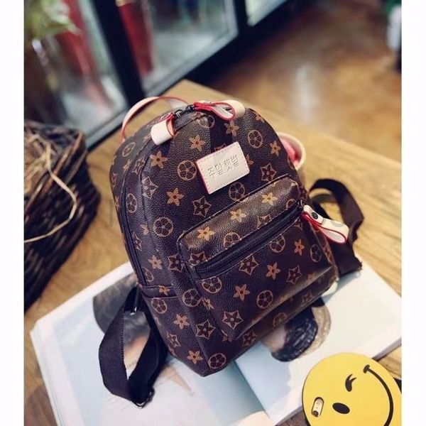 designer leather backpack mens woman lovers exquisite old flower small backpack leisure simple personalized trend mini luxe backpack l7.48in
designer leather backpack mens woman lovers exquisite old flower small backpack leisure simple personalized trend mini luxe backpack l7.48in