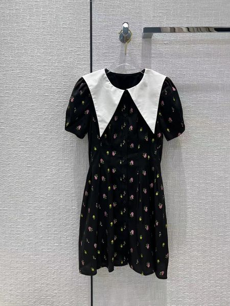 milan runway dresses 2022 summer autumn o neck short sleeve panelled designer sundress brand same style dress 0517-7, Black
milan runway dresses 2022 summer autumn o neck short sleeve panelled designer sundress brand same style dress 0517-7, Black