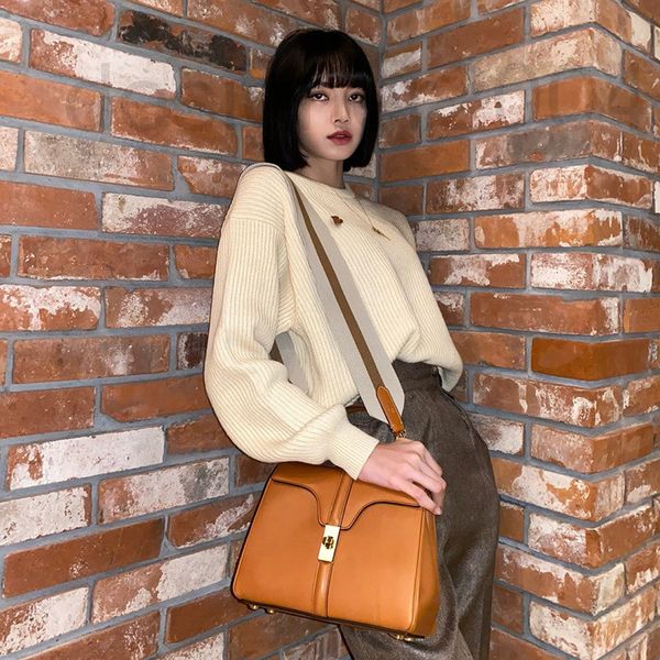 women's knits & tees designer special price lisa the same triumphal arch milk white leather embroidery sweater pullover loose wool mmh9
women's knits & tees designer special price lisa the same triumphal arch milk white leather embroidery sweater pullover loose wool mmh9