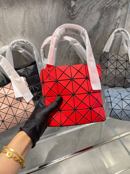 lucent matte four-grid matte womens purse women luxurys designers bag handbag tote crossbody bags purses on chain shoulddder
lucent matte four-grid matte womens purse women luxurys designers bag handbag tote crossbody bags purses on chain shoulddder