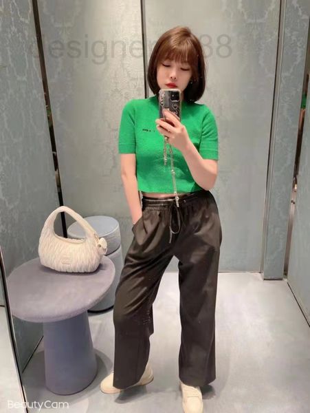 women's t-shirt designer miu22 spring new round neck letter slim knit t-shirt 51em, White
women's t-shirt designer miu22 spring new round neck letter slim knit t-shirt 51em, White