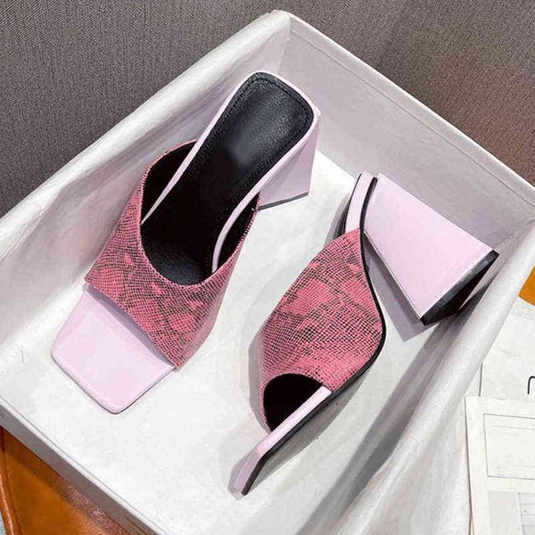 new fashion strange high heels women slippers snake pink print leather ladies sandals two different ways to wear it female shoes 220530, Black
new fashion strange high heels women slippers snake pink print leather ladies sandals two different ways to wear it female shoes 220530, Black