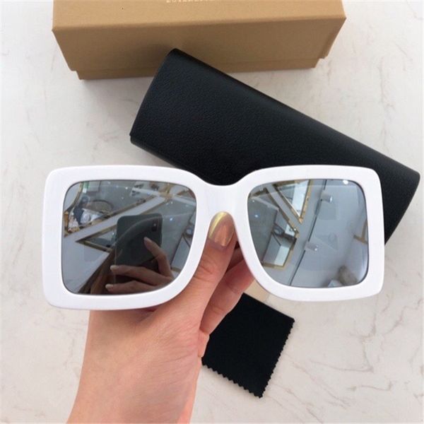 sunglasses paris brand personality letter large b-box women's net red street po same men's, White;black
sunglasses paris brand personality letter large b-box women's net red street po same men's, White;black
