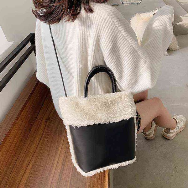 lamb hair color matching bucket bolsos de mujer bag phone fur bag fashion all-match single shoulder messenger small bag 220609
lamb hair color matching bucket bolsos de mujer bag phone fur bag fashion all-match single shoulder messenger small bag 220609