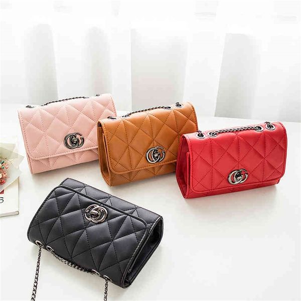 women's new embroidered chain ring lock small square elegant versatile messenger square 80% off purse sales
women's new embroidered chain ring lock small square elegant versatile messenger square 80% off purse sales