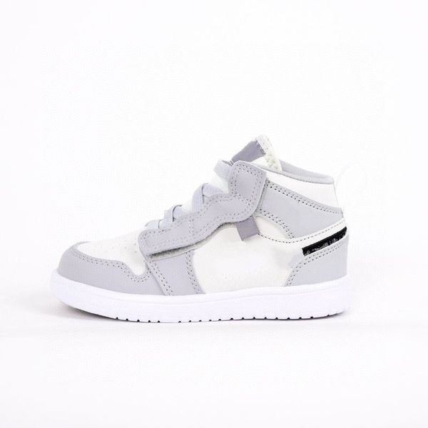 kids 1 1s mid alt white black ar6351-113 toddler boys girls enfant children basket sneakers size us 8c-3y 22-35
kids 1 1s mid alt white black ar6351-113 toddler boys girls enfant children basket sneakers size us 8c-3y 22-35