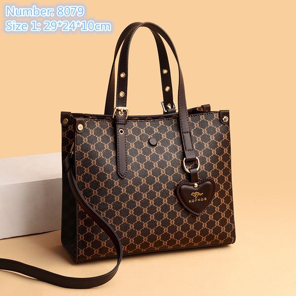 sales ladies leathers shoulder bags this year's popular old color bucket bag elegant atmosphere printing retro handbag wear-resistant c
sales ladies leathers shoulder bags this year's popular old color bucket bag elegant atmosphere printing retro handbag wear-resistant c