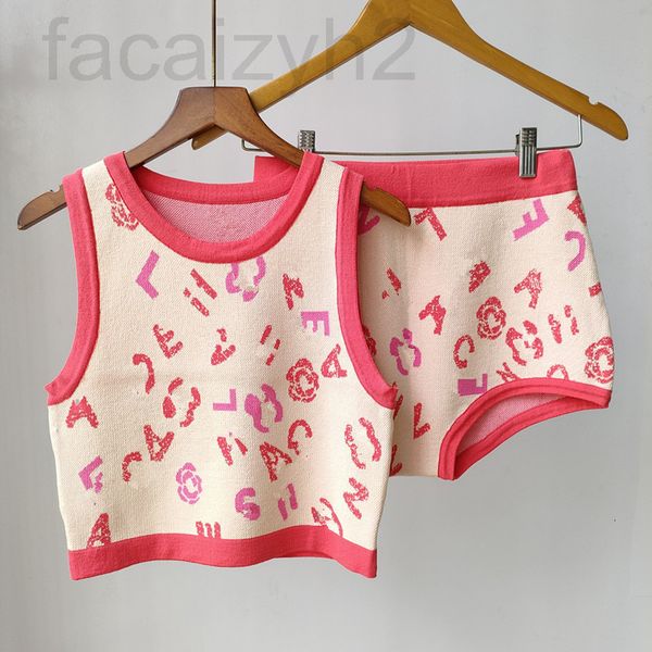 women's two piece pants designer 22 new summer small fragrance letter jacquard knit vest and shorts 2-piece set 6e6t, White
women's two piece pants designer 22 new summer small fragrance letter jacquard knit vest and shorts 2-piece set 6e6t, White