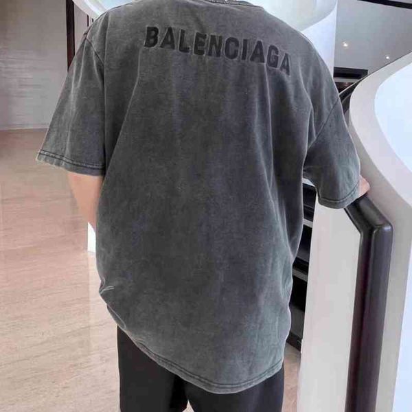 2022 designer bal t shirt high version 2022 new paris b home washing old letters embroidery high-end men's and women's summer inst, White;black
2022 designer bal t shirt high version 2022 new paris b home washing old letters embroidery high-end men's and women's summer inst, White;black