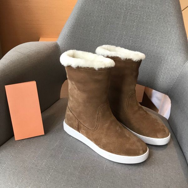 2021 autumn winter snow boots women designer trial lady fashion boot outdoor winter leather warm material, Black
2021 autumn winter snow boots women designer trial lady fashion boot outdoor winter leather warm material, Black