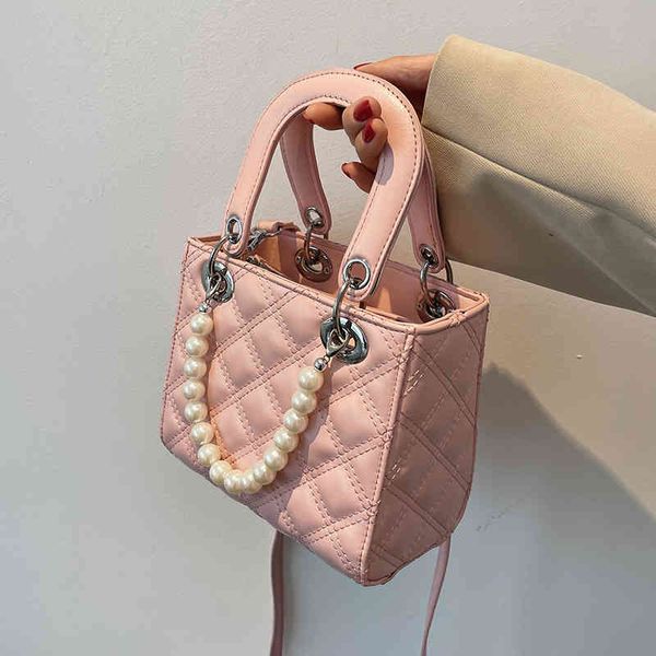 popular women's 2022 new fashion portable small sophisticated ladies luxury elegant evening bag clutch
popular women's 2022 new fashion portable small sophisticated ladies luxury elegant evening bag clutch
