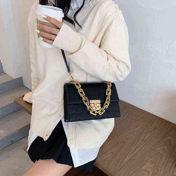 thick chain small pu leather flap bags for women 2022 branded trend women's trending designer crossbody shoulder handbags 220416
thick chain small pu leather flap bags for women 2022 branded trend women's trending designer crossbody shoulder handbags 220416