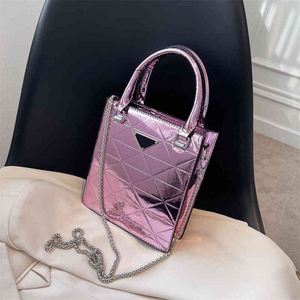 purses sale 2022 new bright face portable tote bag chain bag sling one shoulder oblique span portable bag
purses sale 2022 new bright face portable tote bag chain bag sling one shoulder oblique span portable bag