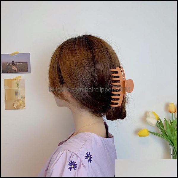 hair pins accessories tools products 2021 claw clip for women tough plastic large size clamps crab hairs 0602 drop delivery gonla, Black;brown
hair pins accessories tools products 2021 claw clip for women tough plastic large size clamps crab hairs 0602 drop delivery gonla, Black;brown