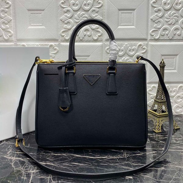 prad bag original quality designer milano large classic saffiano retro tote bag fashion messenger handbags in genuine leather women man unfo
prad bag original quality designer milano large classic saffiano retro tote bag fashion messenger handbags in genuine leather women man unfo