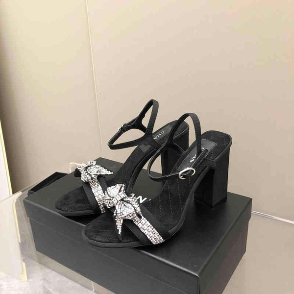 slippers summer small fragrance versatile diamond bow one line belt french comfort thick heel women's sandals package, Black
slippers summer small fragrance versatile diamond bow one line belt french comfort thick heel women's sandals package, Black