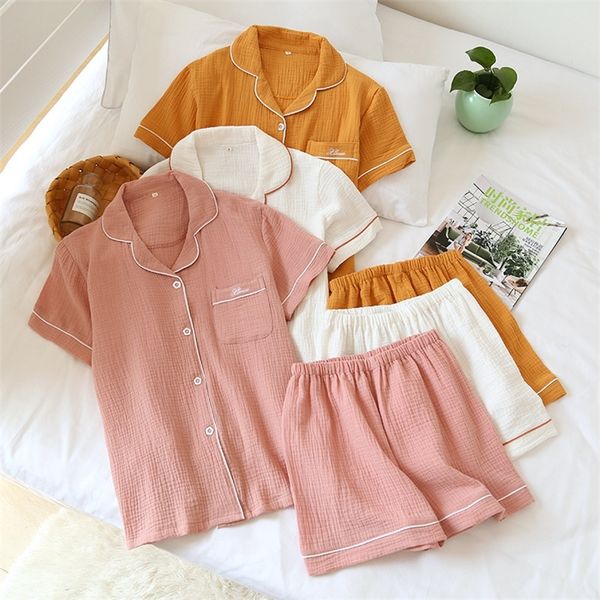 japanese summer couple pajamas suit cotton crepe ladies solid color simple short-sleeved shirt shorts pajamas men's home service 220421, Black;red
japanese summer couple pajamas suit cotton crepe ladies solid color simple short-sleeved shirt shorts pajamas men's home service 220421, Black;red