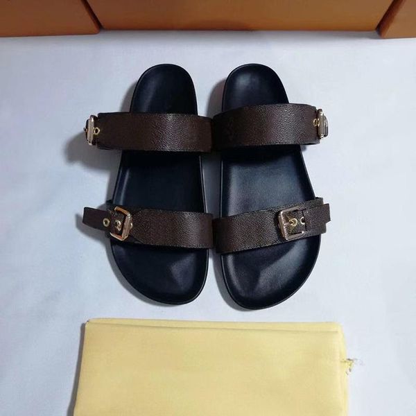 2021 slippers slide thong sandal brown leather letters sandals women slipper men slides waterfront womens 35-45 with box and dust bag, Black
2021 slippers slide thong sandal brown leather letters sandals women slipper men slides waterfront womens 35-45 with box and dust bag, Black