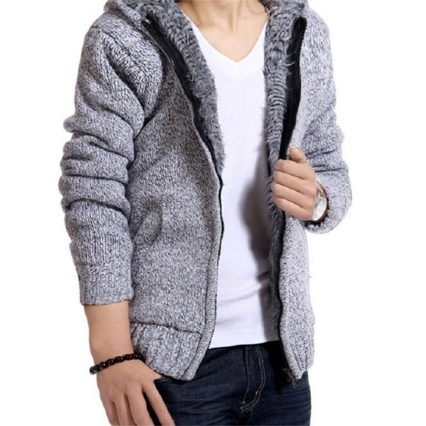 sweatercoat men casual warm cardigans men outwear winter thick hooded warm knitwear jacket fashion man knitting sweater 201204, White;black
sweatercoat men casual warm cardigans men outwear winter thick hooded warm knitwear jacket fashion man knitting sweater 201204, White;black