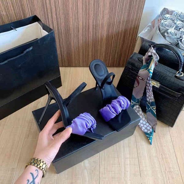new candy colored silk satin one line with thin heels sandals 2022 square toe open high heels, Black
new candy colored silk satin one line with thin heels sandals 2022 square toe open high heels, Black