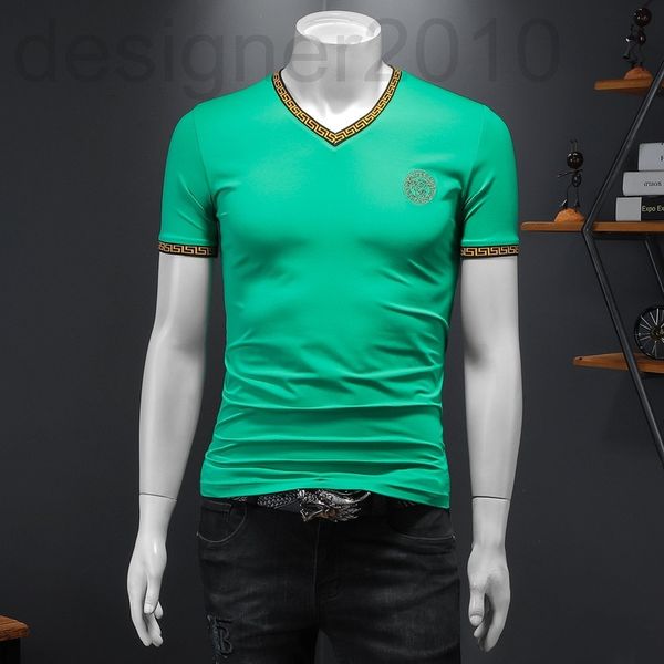 men's t-shirts designer 2022 summer new fashion brand men's leisure flocking v-neck short sleeve t-shirt, White;black
men's t-shirts designer 2022 summer new fashion brand men's leisure flocking v-neck short sleeve t-shirt, White;black