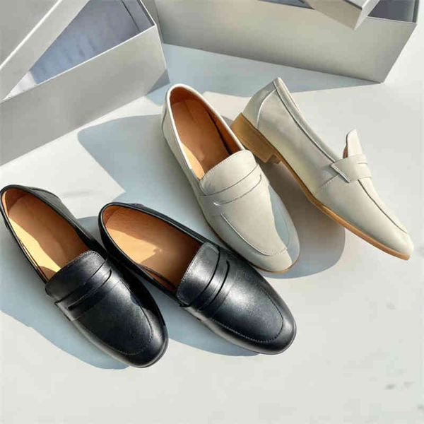 sandals hong kong spring simple leather british style one-step loafer full single shoes inside and outside, Black
sandals hong kong spring simple leather british style one-step loafer full single shoes inside and outside, Black