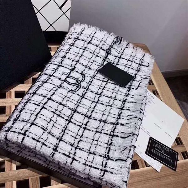 2 color fashion cashmere blended plaid warm scarf woman and men scarves classic big letter shawl size 180x70 cm witho250s, Blue;gray
2 color fashion cashmere blended plaid warm scarf woman and men scarves classic big letter shawl size 180x70 cm witho250s, Blue;gray