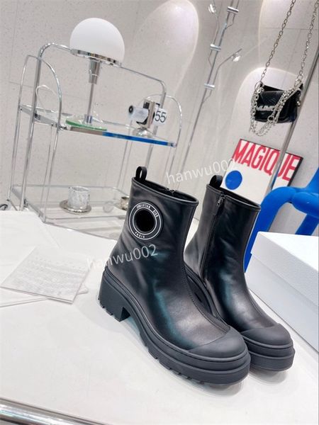designer boots casual shoes women sneakers luxury mesh womens trainers jogging walking, Black
designer boots casual shoes women sneakers luxury mesh womens trainers jogging walking, Black