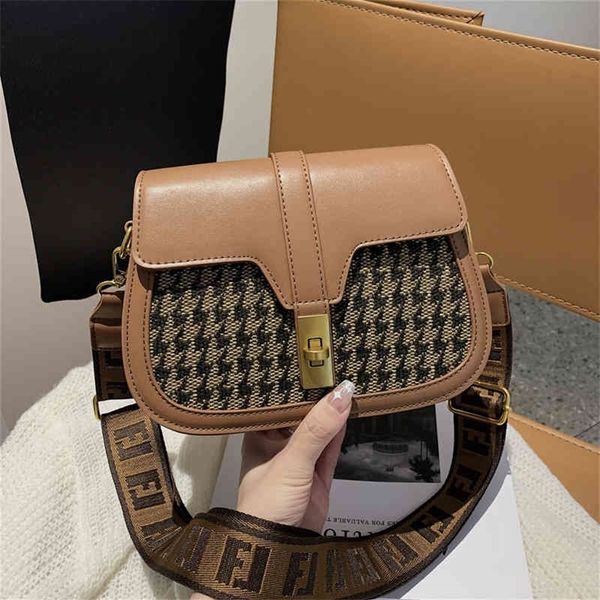 ins messenger women's fashion saddle foreign style texture small clearance outlet sale
ins messenger women's fashion saddle foreign style texture small clearance outlet sale