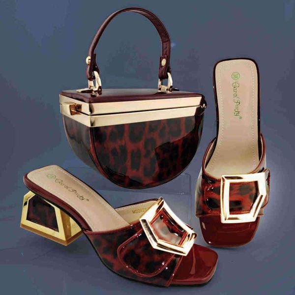 evening bag lacquer ladies shoes and for party fashion women pu lining material casual collocation 220615
evening bag lacquer ladies shoes and for party fashion women pu lining material casual collocation 220615