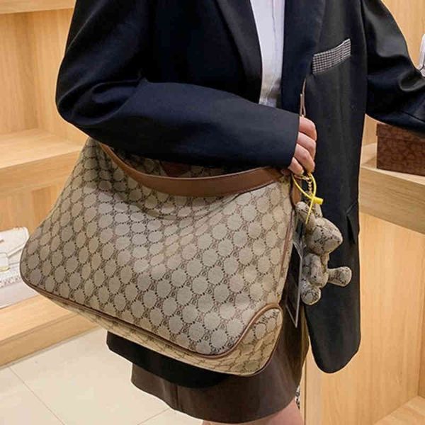 new handbag large capacity diagonal women's bag lattice one shoulder tote bag purses_iur3
new handbag large capacity diagonal women's bag lattice one shoulder tote bag purses_iur3