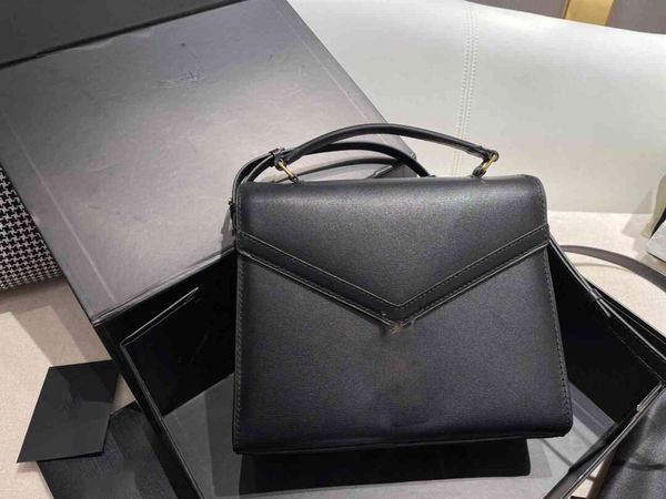 shoulder bags women messenger handbag retro personality fashion underarm leather soft purses wallet 1104
shoulder bags women messenger handbag retro personality fashion underarm leather soft purses wallet 1104