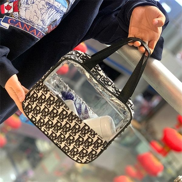 new is translucent waterproof portable large capacity wash bag cosmetic simple hand carry women's bags_modeltqr3
new is translucent waterproof portable large capacity wash bag cosmetic simple hand carry women's bags_modeltqr3