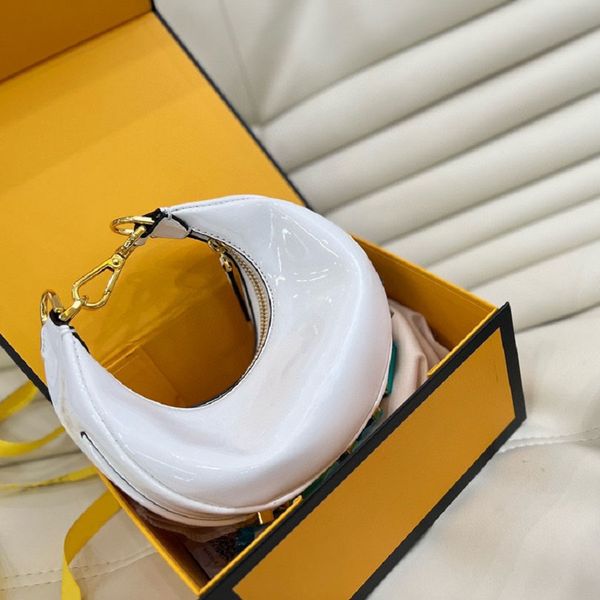 fashion 5a designer bag luxury brand shoulder bags leather handbag woman crossbody messager cosmetic purses by shoebrand 002
fashion 5a designer bag luxury brand shoulder bags leather handbag woman crossbody messager cosmetic purses by shoebrand 002