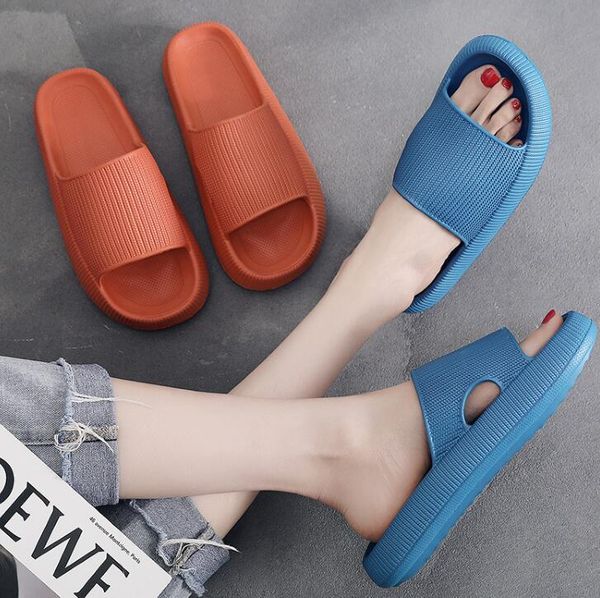 2022 new luxury designer sandals summer slipper women leather mules squared sole the lido sandal party slippers, Black
2022 new luxury designer sandals summer slipper women leather mules squared sole the lido sandal party slippers, Black