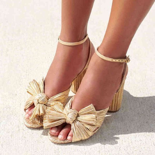 karinluna 2022 summer woman sandals super high heel with butterfly-knot sweet lady office woman sandals shoes plus size 50 y220601, Black
karinluna 2022 summer woman sandals super high heel with butterfly-knot sweet lady office woman sandals shoes plus size 50 y220601, Black