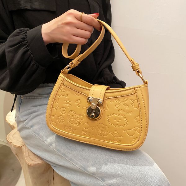designer bags 2022 fashion simple underarm women's new spicy mother single shoulder creative indentation buckle messenger
designer bags 2022 fashion simple underarm women's new spicy mother single shoulder creative indentation buckle messenger