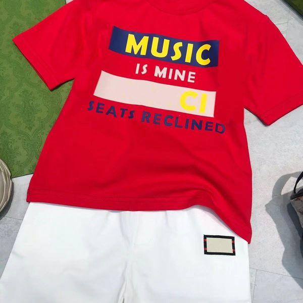 childrens set suit t-shirt boys girls sets kids short sleeve child designer clother with letter mouse cotton white red blue size 90-160
childrens set suit t-shirt boys girls sets kids short sleeve child designer clother with letter mouse cotton white red blue size 90-160
