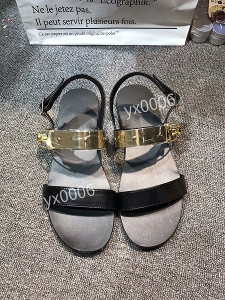 mens womens designer sandals foam rubber sandal fashion platform slides triangle metal slippers retro beach loafers round toe sandal 35-45, Black
mens womens designer sandals foam rubber sandal fashion platform slides triangle metal slippers retro beach loafers round toe sandal 35-45, Black