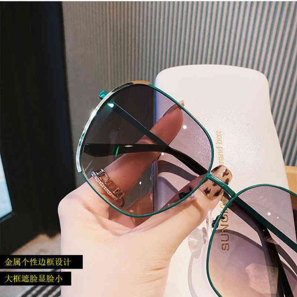 luxury brand designer 2022 new polarizer sunglass women's big thin men's version tide uv proof mirror vintage sun glasses for men, White;black
luxury brand designer 2022 new polarizer sunglass women's big thin men's version tide uv proof mirror vintage sun glasses for men, White;black