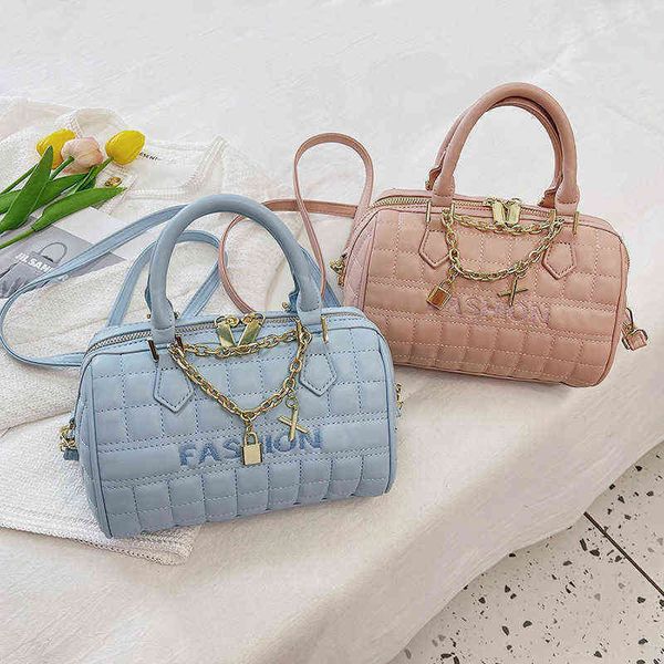 women s bag trend fashion single shoulder messenger cylinder bag large capacity women s portable bag 220513
women s bag trend fashion single shoulder messenger cylinder bag large capacity women s portable bag 220513