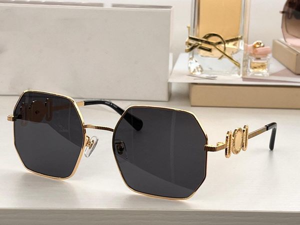 womens sunglasses for women men sun glasses mens 2248 fashion style protects eyes uv400 lens with random box 11, White;black
womens sunglasses for women men sun glasses mens 2248 fashion style protects eyes uv400 lens with random box 11, White;black