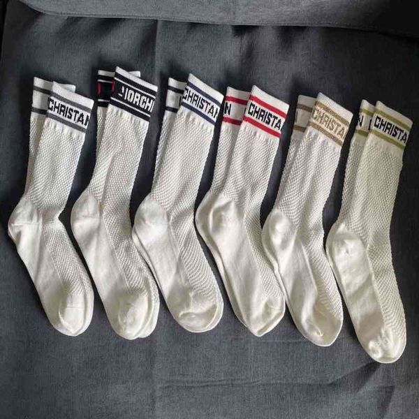 classic fashion womens hosierys brand d's spring summer hollow letter tube sock mercerized wool socks mesh pile calf designers short fe, Black;white
classic fashion womens hosierys brand d's spring summer hollow letter tube sock mercerized wool socks mesh pile calf designers short fe, Black;white