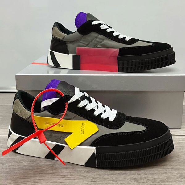 mens and womens series of casual shoes couples non slip comfortable lining breathable frosted leather stitching canvas material exclusive cu, Black
mens and womens series of casual shoes couples non slip comfortable lining breathable frosted leather stitching canvas material exclusive cu, Black