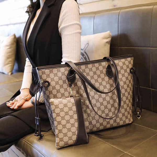 bags handbags women's 2022 summer high-capacity printed tote bag advanced sense popular single shoulder versatile portable, Black;red
bags handbags women's 2022 summer high-capacity printed tote bag advanced sense popular single shoulder versatile portable, Black;red
