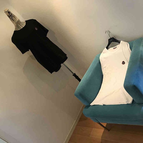 women's t-shirt spring and summer french smiley face map medium long t-shirt round neck short sleeve tee laser anti-counterfeiting labe, White
women's t-shirt spring and summer french smiley face map medium long t-shirt round neck short sleeve tee laser anti-counterfeiting labe, White