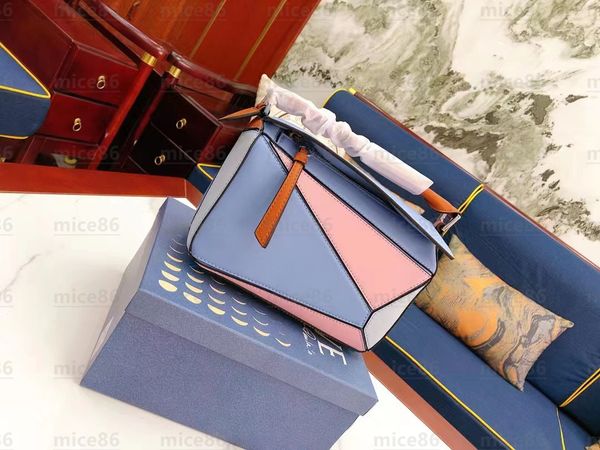 women's nylon genuine leather men tote flap cross body bags luxury designer famous womens fashion cases cards handbag686
women's nylon genuine leather men tote flap cross body bags luxury designer famous womens fashion cases cards handbag686